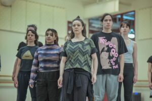 Young l ungs Dance - Workshop with Alejandro Ronceria-52